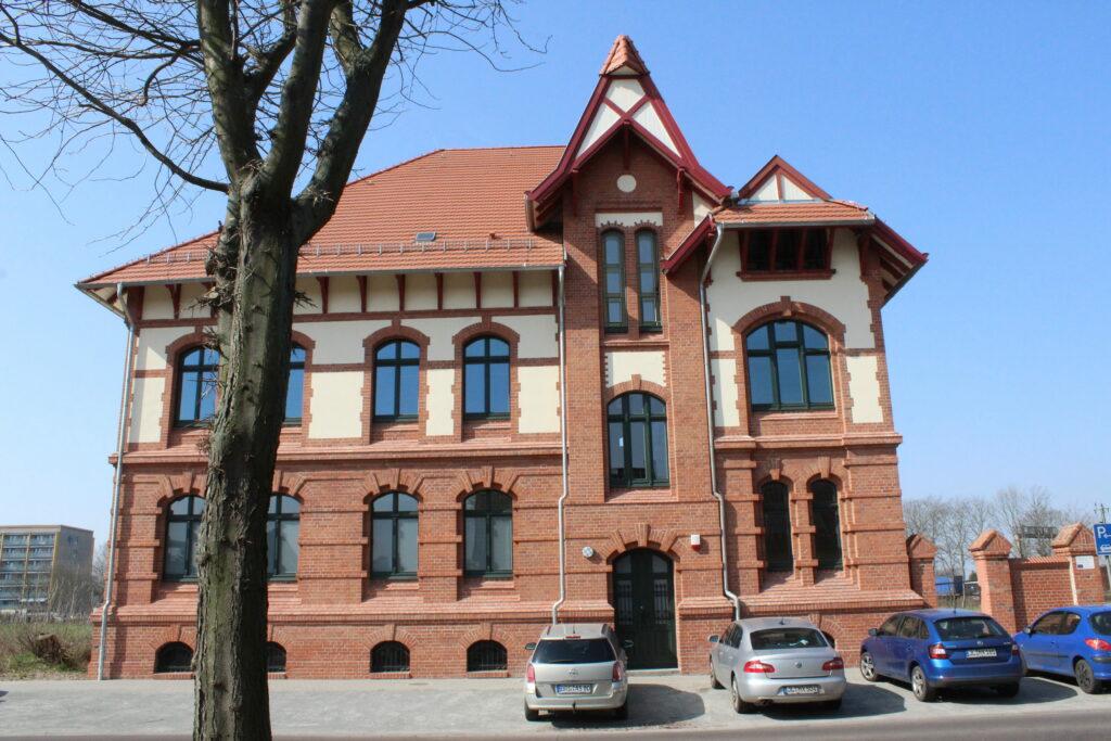 Schlachthof Burg Denkmal nachher