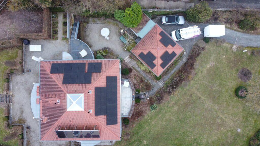 PV Solar Edge & Solar Fabrik 9,9 kWp mit BYD Speicher     PLZ: 97486     2022