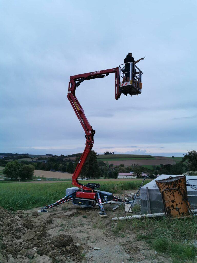 Raupenhebebühne Lightlift 15.70 Performance IIIS – Hinowa