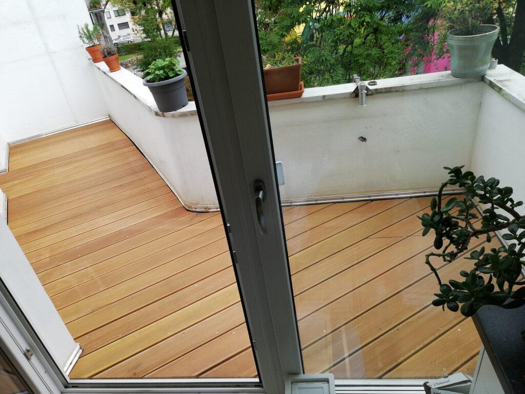 Bankirai Balkonterrasse